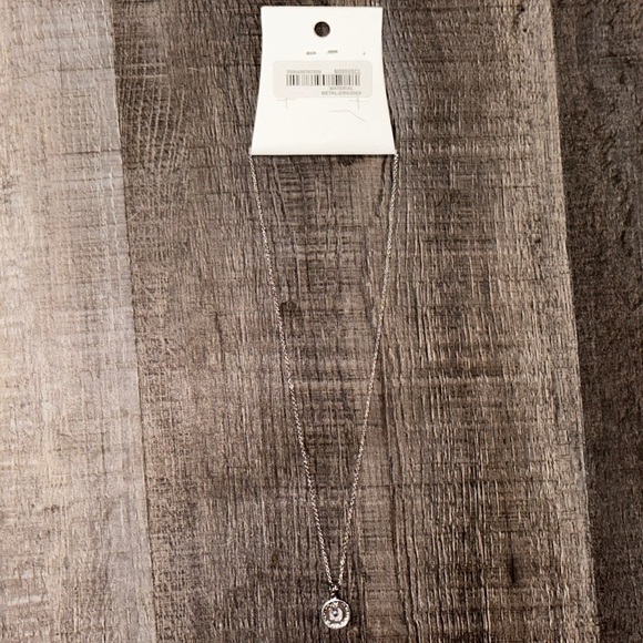 New CZ Cluster Pendant Necklace - Picture 2 of 4